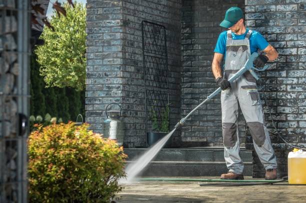 Best Graffiti Removal  in Lynn, MA